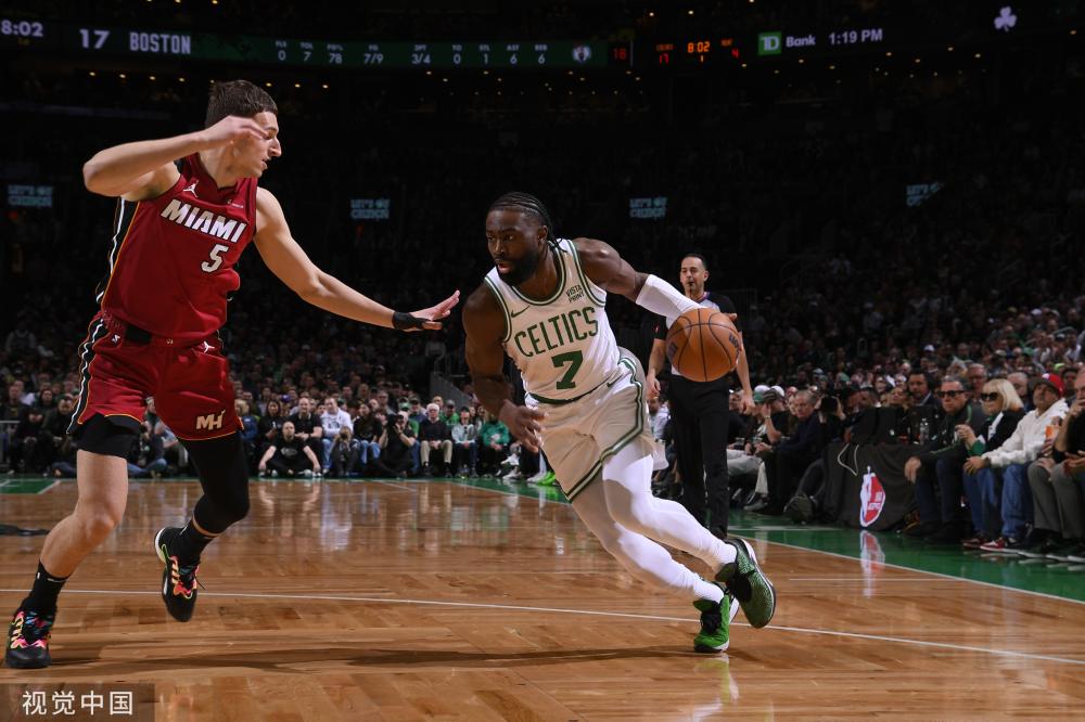 他们在面对 他们在面对